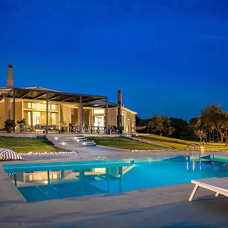 Villa Beautiful Kefalonia - 4 Bedrooms - Katrin - Private Pool And Air-conditioning - Svoronata *