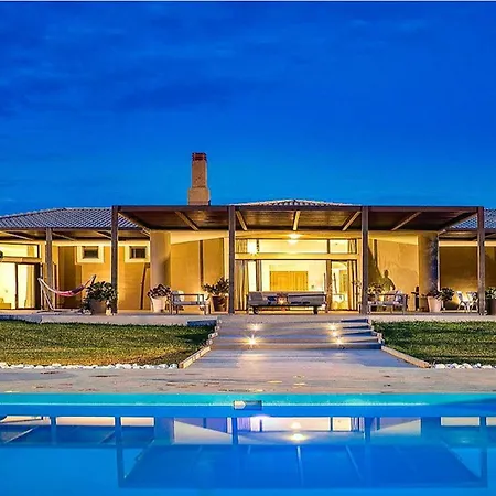 Villa Beautiful Kefalonia - 4 Bedrooms - Katrin - Private Pool And Air-conditioning - Svoronata *
